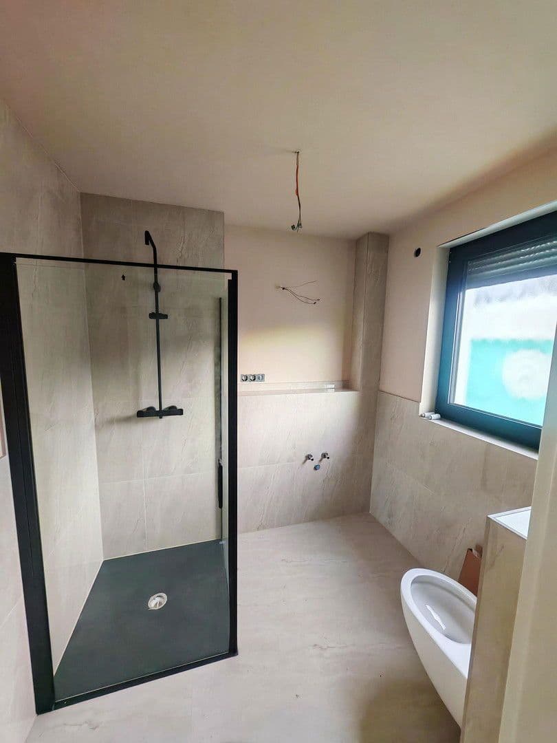 Pronájem domu 125 m², pozemek 320 m², Hohenhameln, Dolní Sasko Pronájem domu 125 m², pozemek 320 m², Hohenhameln, Dolní Sasko