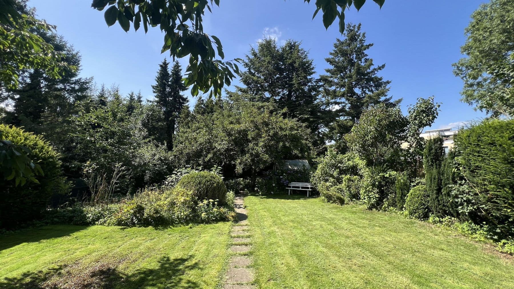 Prodej domu 130 m², pozemek 892 m², Hamburg, Hamburg Prodej domu 130 m², pozemek 892 m², Hamburg, Hamburg