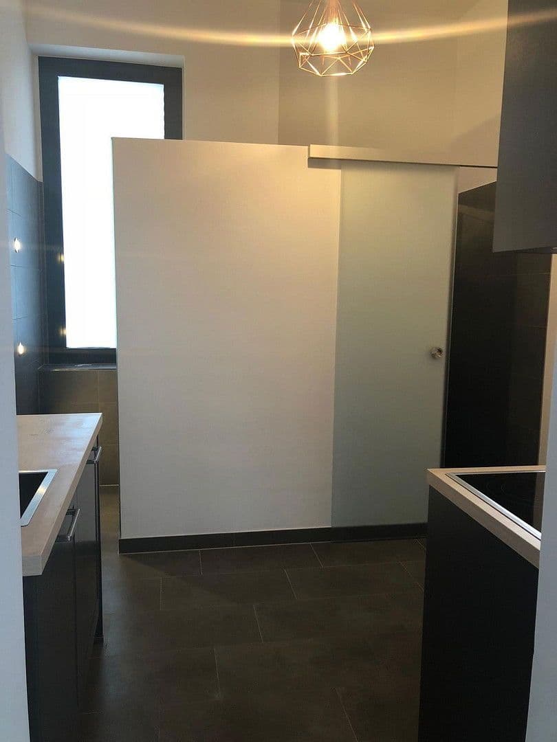 Pronájem bytu 2+1 45 m², Hannover, Dolní Sasko Pronájem bytu 2+1 45 m², Hannover, Dolní Sasko