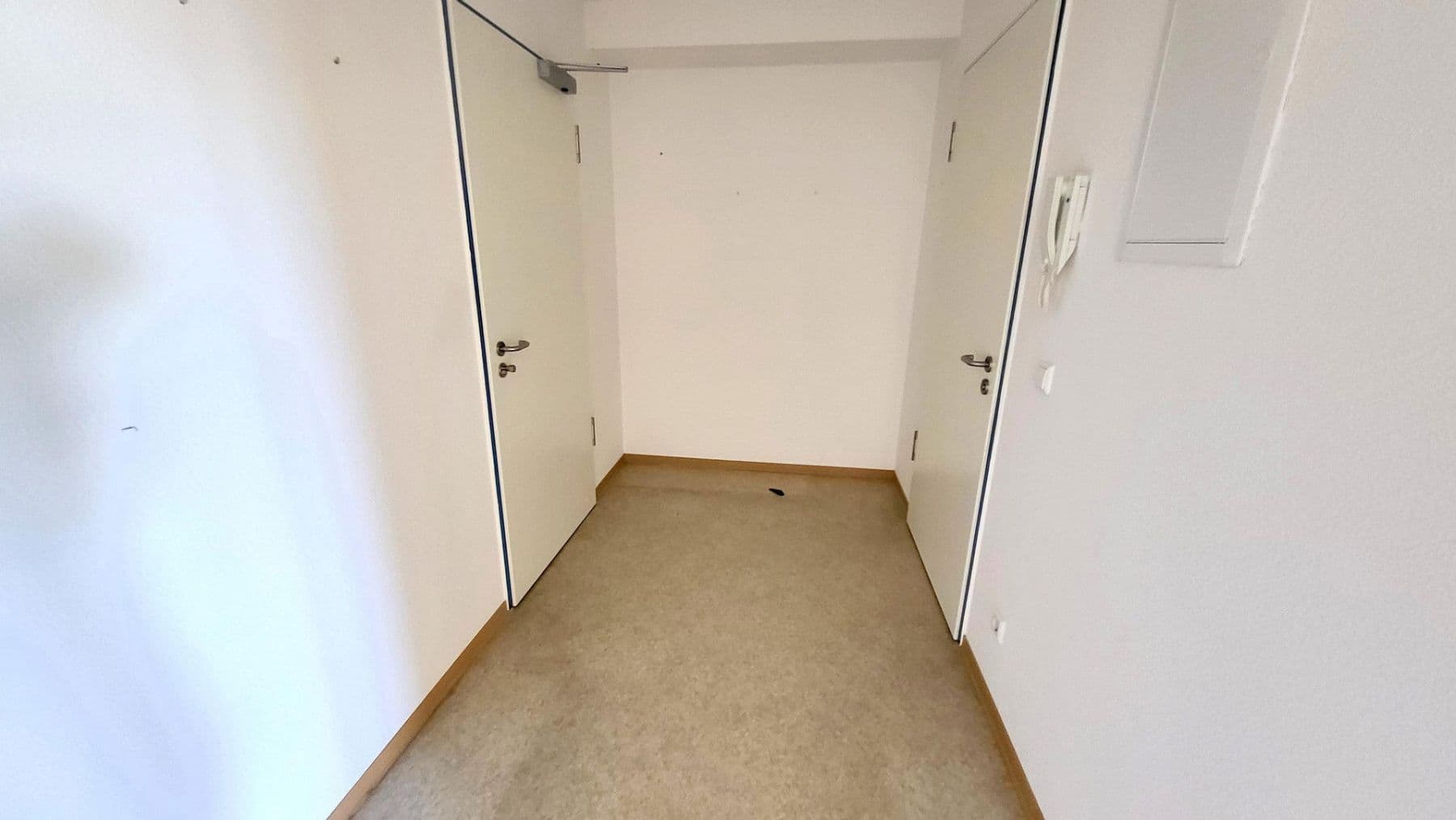 Pronájem bytu 2+1 55 m², Äußere Leipziger Straße 23a, Schkeuditz, Sasko Pronájem bytu 2+1 55 m², Äußere Leipziger Straße 23a, Schkeuditz, Sasko