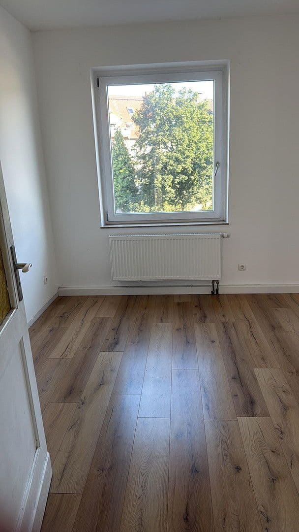 Pronájem bytu 3+1 70 m², Breslauer Straße 104, Essen, Severní Porýní-Vestfálsko Pronájem bytu 3+1 70 m², Breslauer Straße 104, Essen, Severní Porýní-Vestfálsko