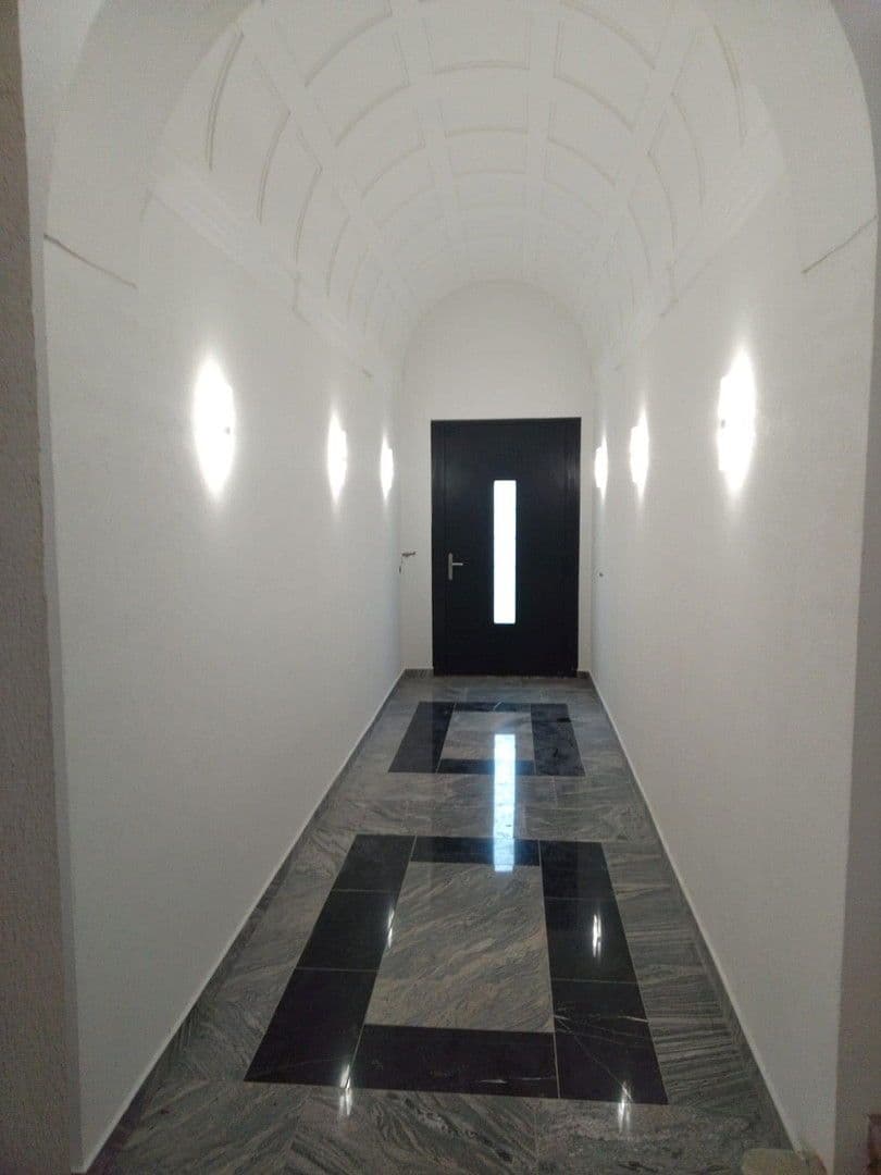 Pronájem bytu 3+1 102 m², Portitzer Str. 12, Leipzig, Sasko Pronájem bytu 3+1 102 m², Portitzer Str. 12, Leipzig, Sasko