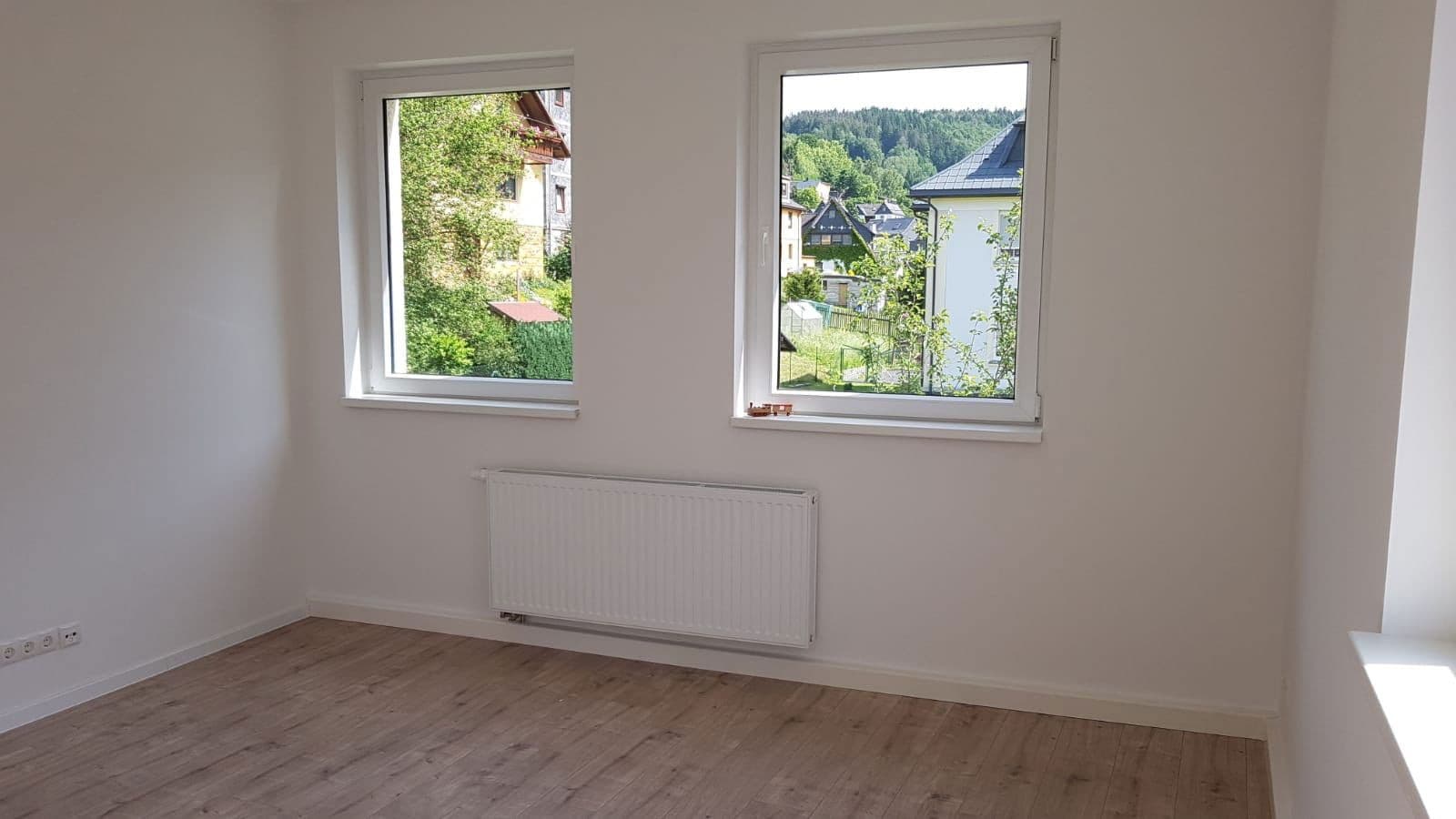 Pronájem bytu 4+1 95 m², Steinach, Durynsko Pronájem bytu 4+1 95 m², Steinach, Durynsko