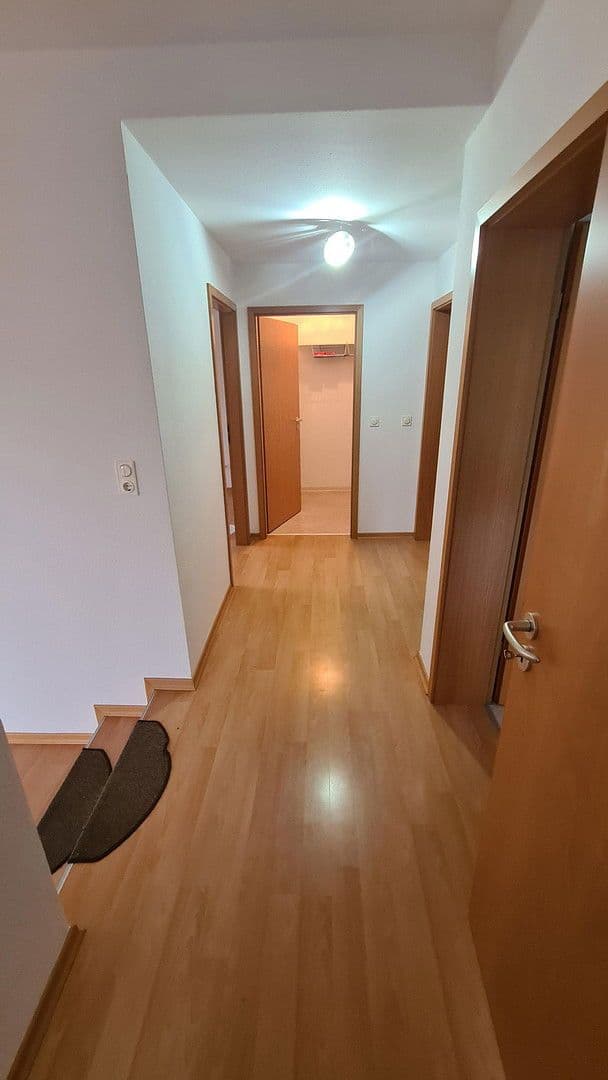 Pronájem bytu 2+1 78 m², Suhl, Durynsko Pronájem bytu 2+1 78 m², Suhl, Durynsko
