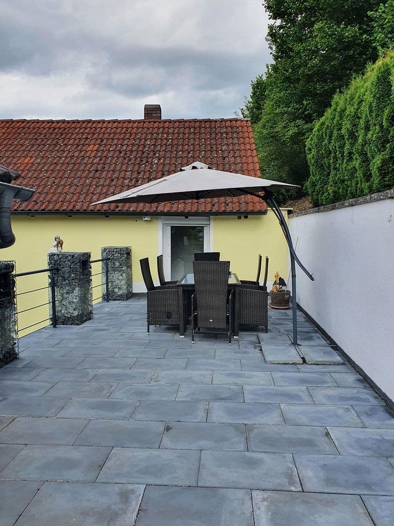 Prodej domu 145 m², pozemek 452 m², Altmannstein, Bavorsko Prodej domu 145 m², pozemek 452 m², Altmannstein, Bavorsko