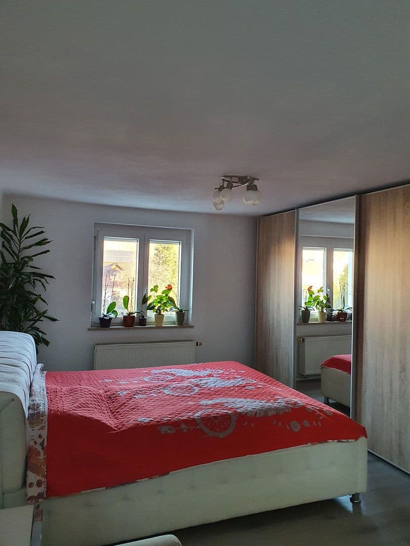 Prodej domu 145 m², pozemek 452 m², Altmannstein, Bavorsko Prodej domu 145 m², pozemek 452 m², Altmannstein, Bavorsko