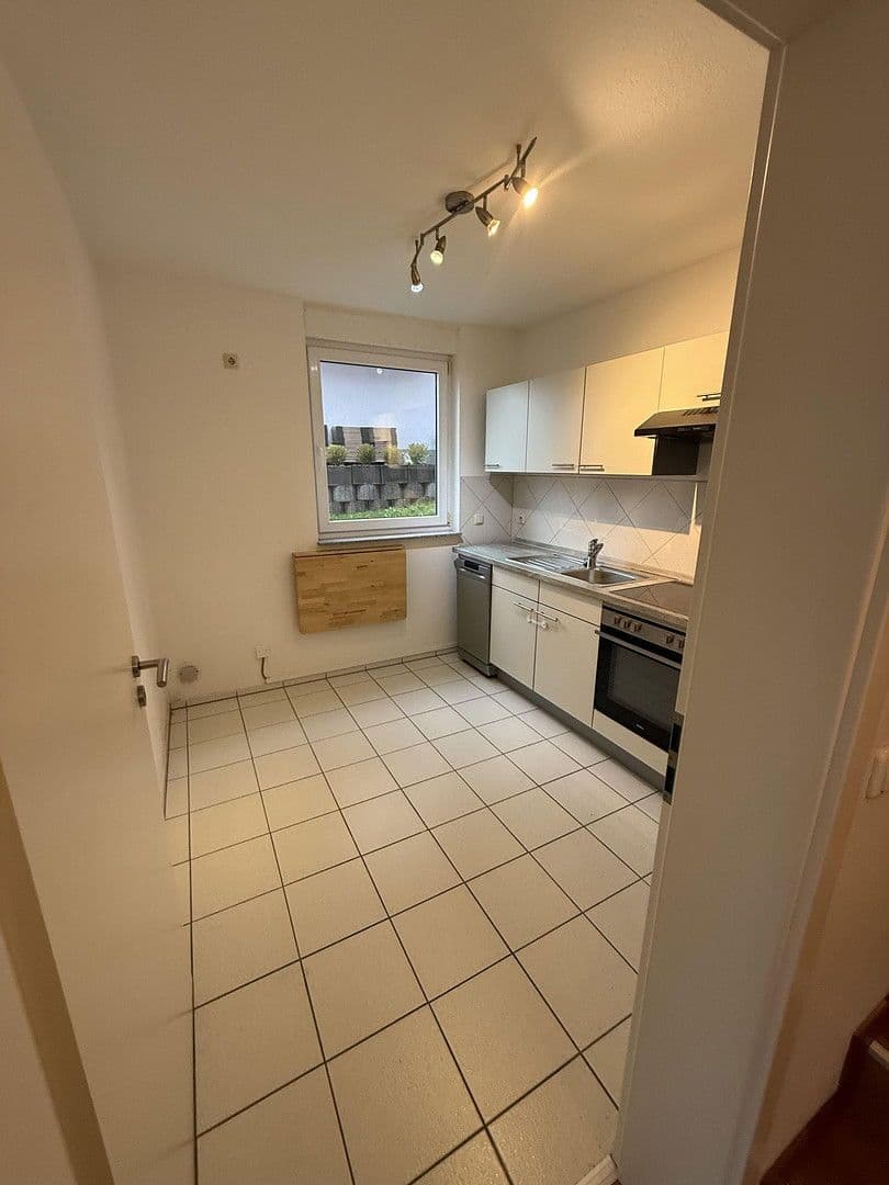 Pronájem bytu 4+1 120 m², Siegen, Severní Porýní-Vestfálsko Pronájem bytu 4+1 120 m², Siegen, Severní Porýní-Vestfálsko