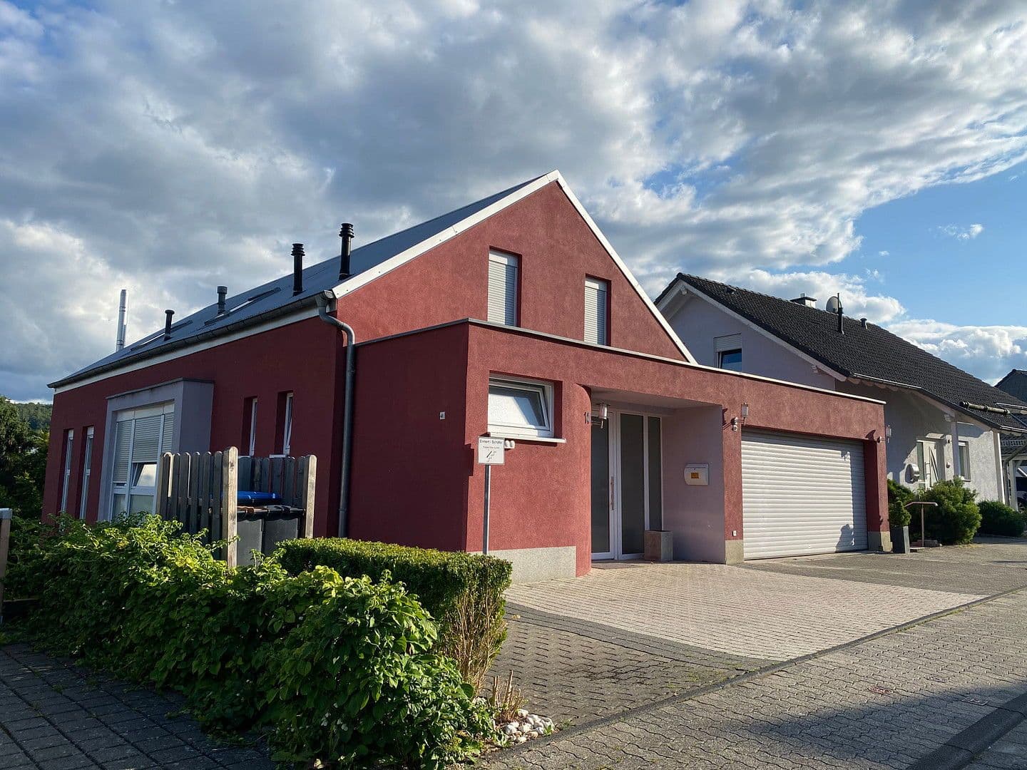 Pronájem bytu 4+1 120 m², Siegen, Severní Porýní-Vestfálsko Pronájem bytu 4+1 120 m², Siegen, Severní Porýní-Vestfálsko