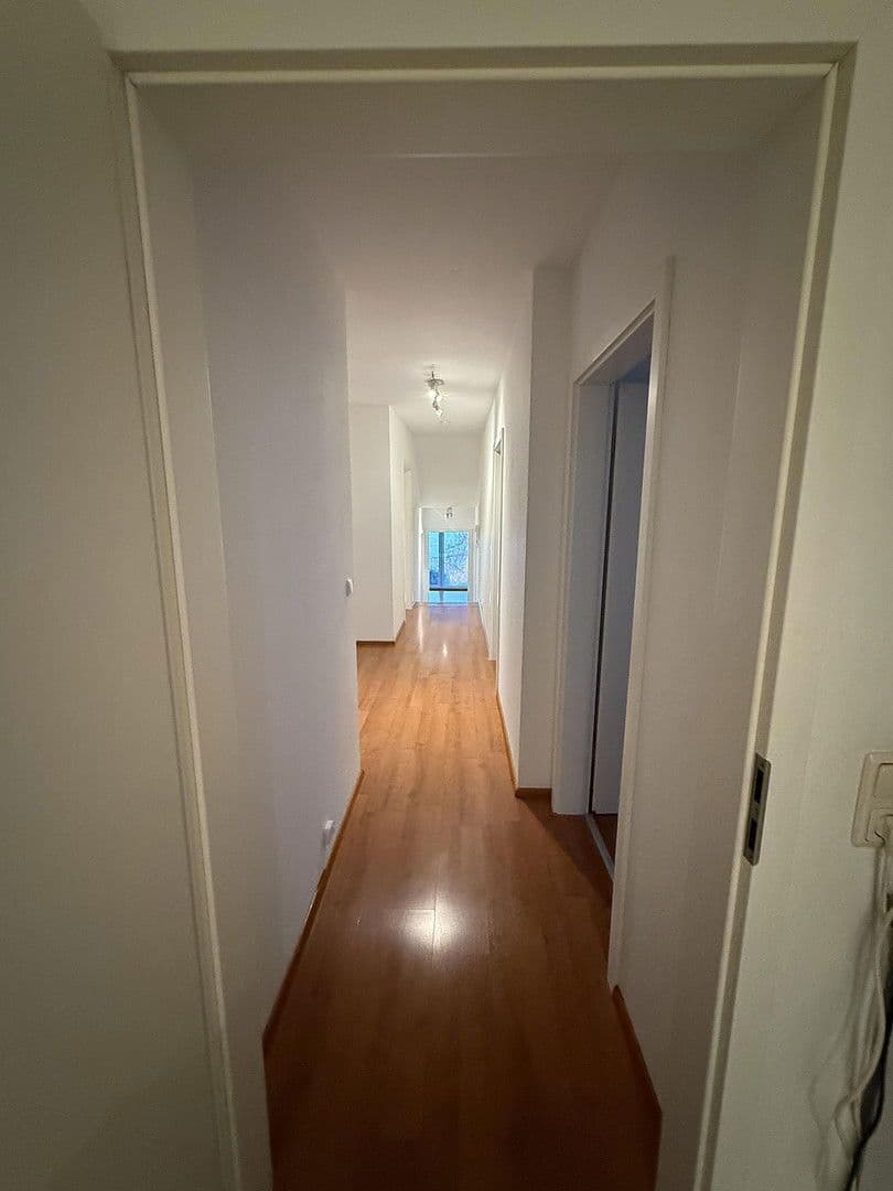 Pronájem bytu 4+1 120 m², Siegen, Severní Porýní-Vestfálsko Pronájem bytu 4+1 120 m², Siegen, Severní Porýní-Vestfálsko