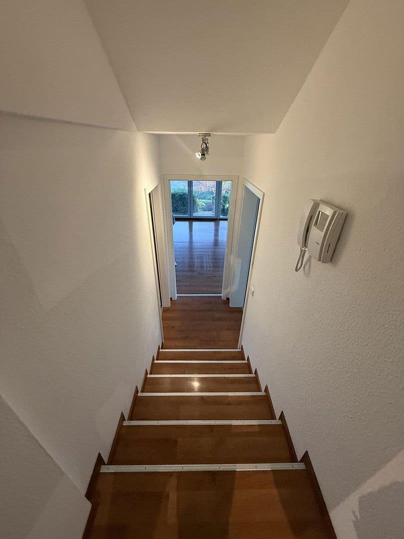 Pronájem bytu 4+1 120 m², Siegen, Severní Porýní-Vestfálsko Pronájem bytu 4+1 120 m², Siegen, Severní Porýní-Vestfálsko