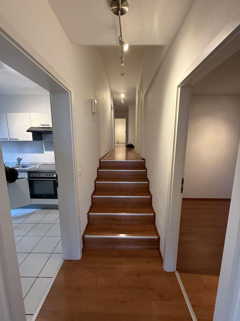 Pronájem bytu 4+1 120 m², Siegen, Severní Porýní-Vestfálsko Pronájem bytu 4+1 120 m², Siegen, Severní Porýní-Vestfálsko