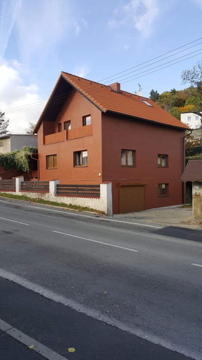 Prodej domu 300 m², pozemek 428 m², Alej Boženy Němcové, Most, Ústecký kraj Prodej domu 300 m², pozemek 428 m², Alej Boženy Němcové, Most, Ústecký kraj