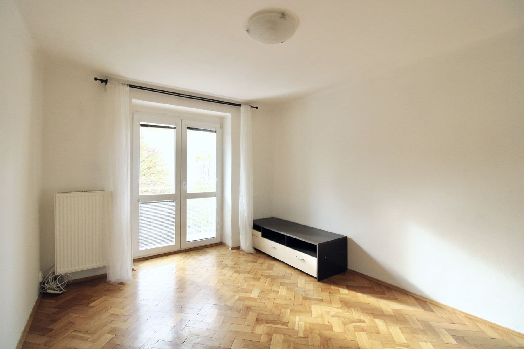 Pronájem bytu 2+kk 52 m², Petrohradská, Kladno, Středočeský kraj Pronájem bytu 2+kk 52 m², Petrohradská, Kladno, Středočeský kraj