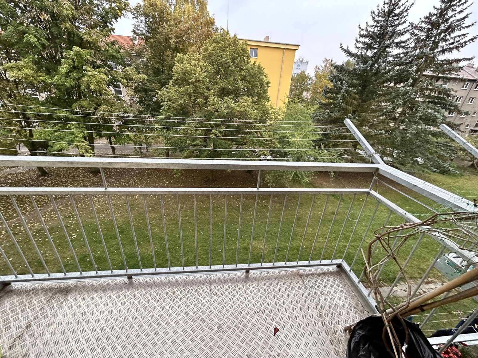 Pronájem bytu 2+kk 52 m², Petrohradská, Kladno, Středočeský kraj Pronájem bytu 2+kk 52 m², Petrohradská, Kladno, Středočeský kraj