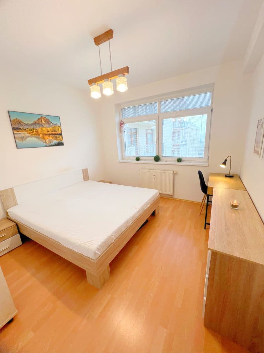 Pronájem bytu 2+1 75 m², Turgeněvova, Brno, Jihomoravský kraj Pronájem bytu 2+1 75 m², Turgeněvova, Brno, Jihomoravský kraj