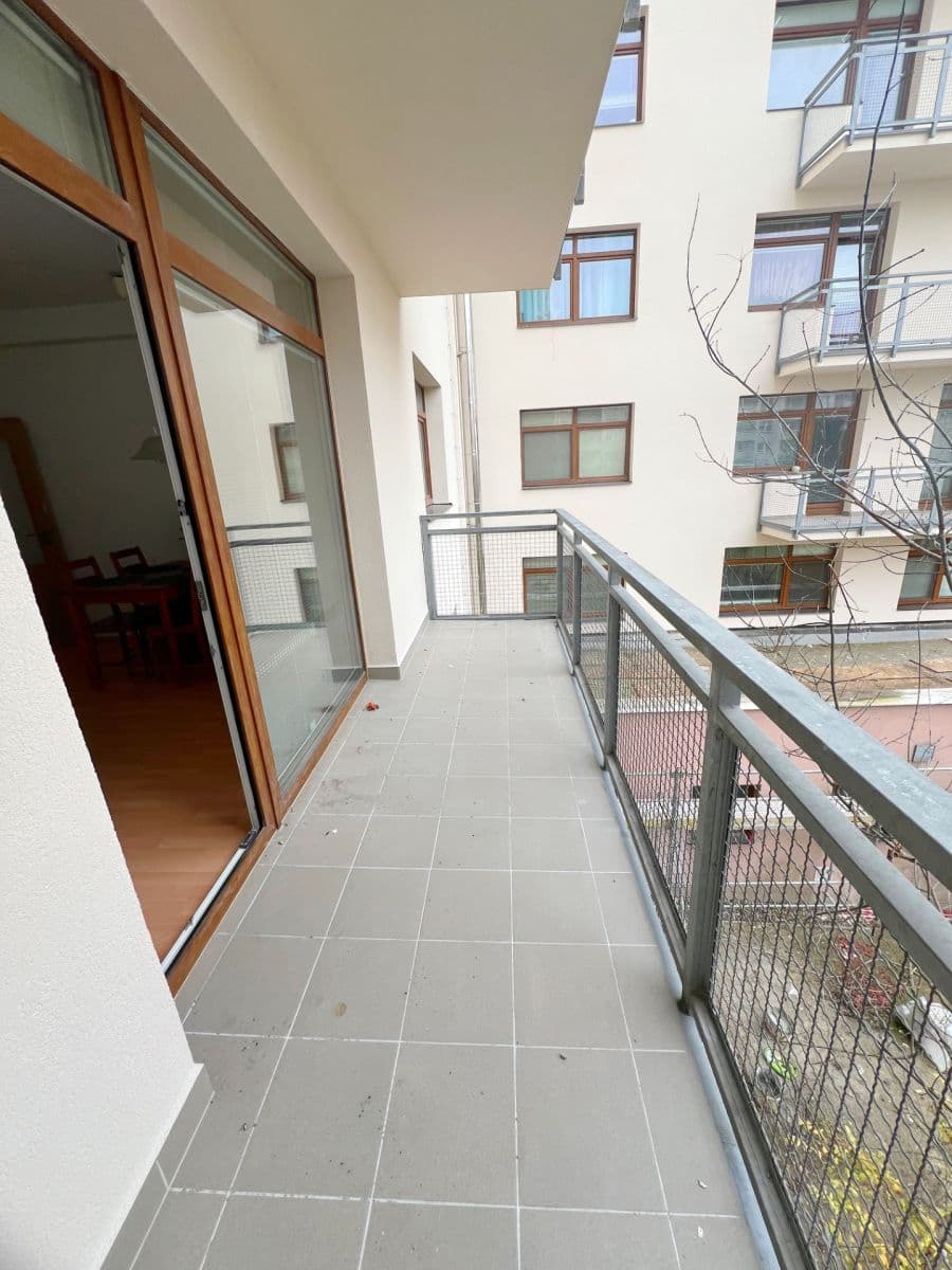 Pronájem bytu 2+1 75 m², Turgeněvova, Brno, Jihomoravský kraj Pronájem bytu 2+1 75 m², Turgeněvova, Brno, Jihomoravský kraj