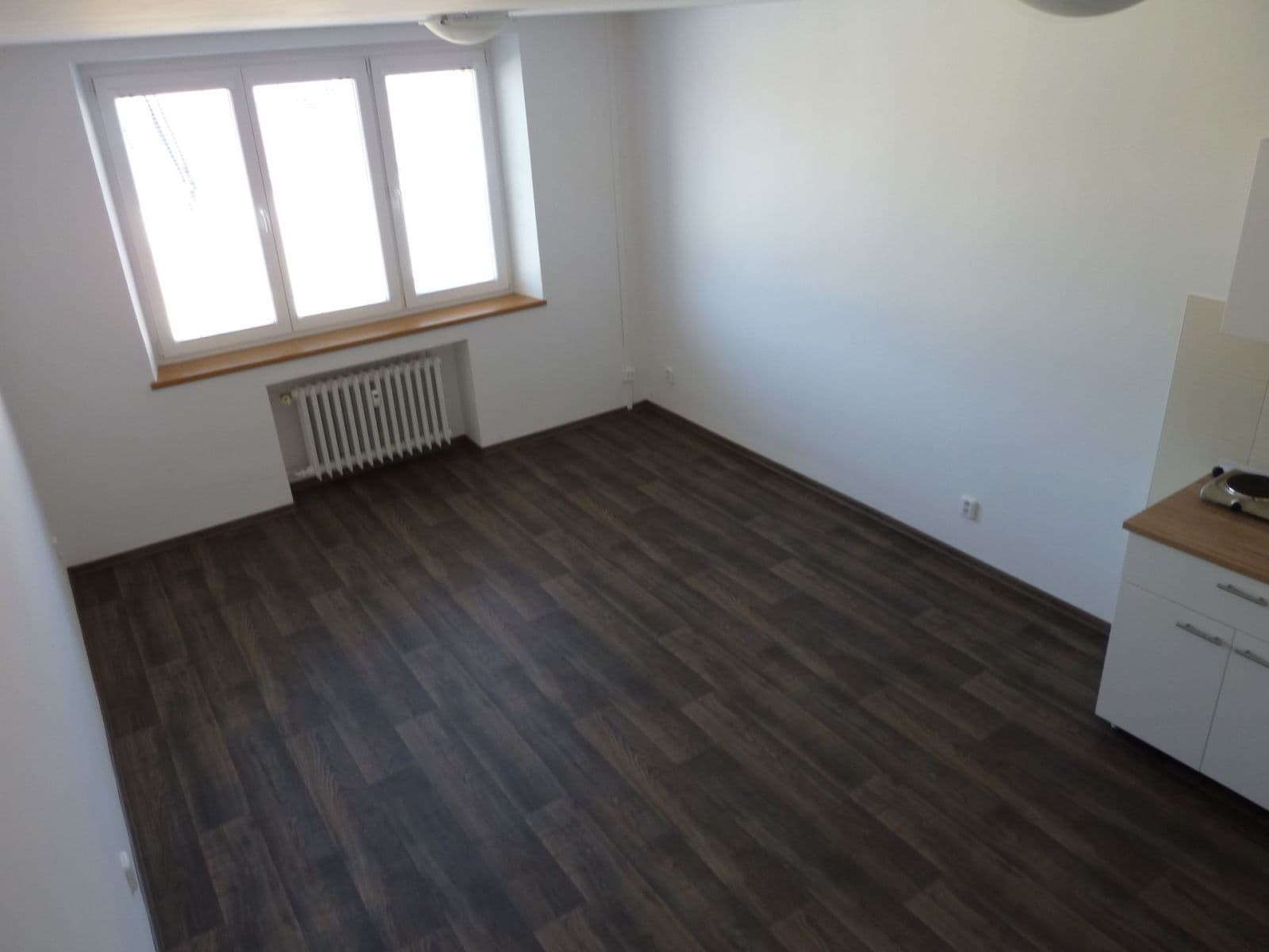 Pronájem bytu 1+kk 35 m², Střední, Brno, Jihomoravský kraj Pronájem bytu 1+kk 35 m², Střední, Brno, Jihomoravský kraj