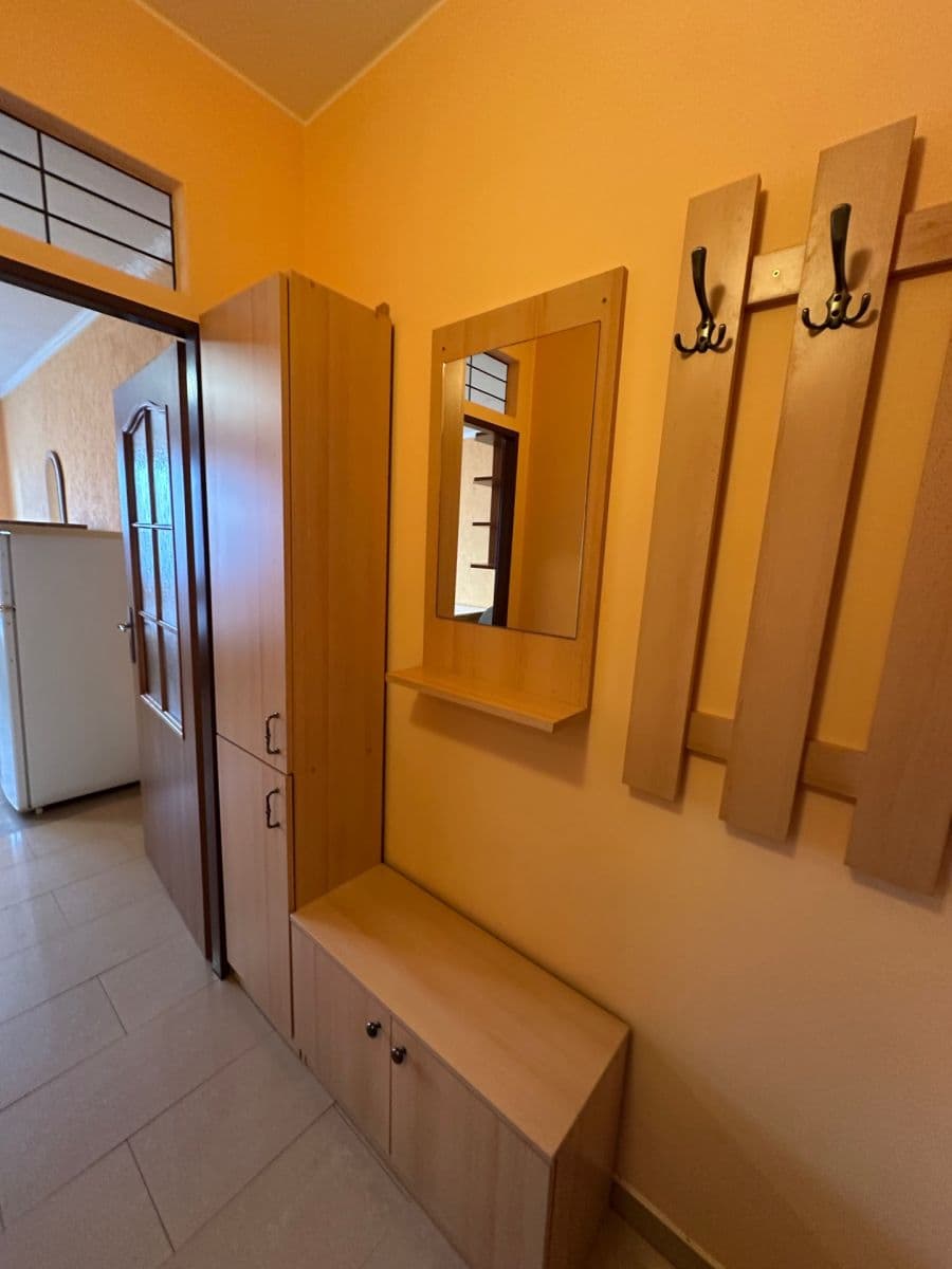 Pronájem bytu 1+kk 25 m², U Koupaliště, Karlovy Vary, Karlovarský kraj Pronájem bytu 1+kk 25 m², U Koupaliště, Karlovy Vary, Karlovarský kraj