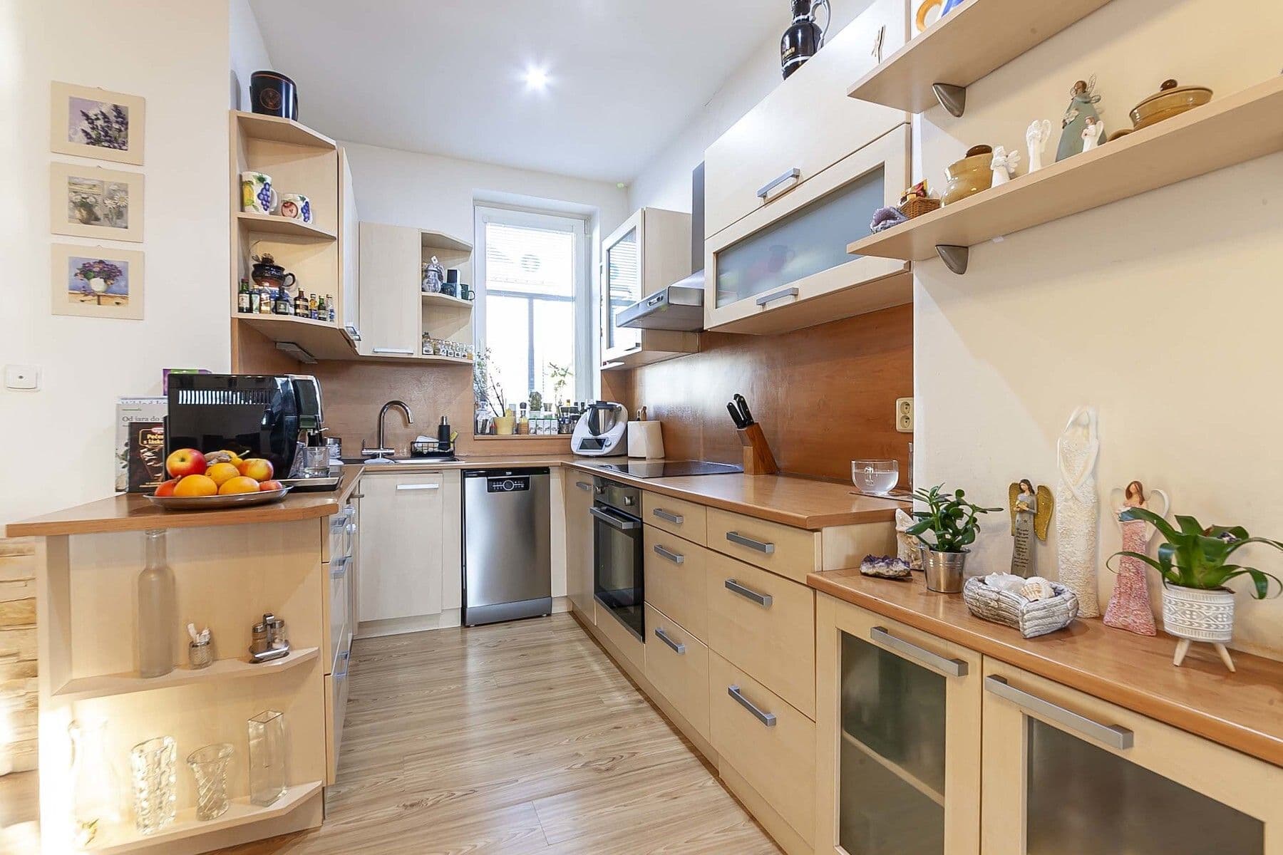 Prodej bytu 4+1 133 m², Riegrova, Jablonec nad Nisou, Liberecký kraj Prodej bytu 4+1 133 m², Riegrova, Jablonec nad Nisou, Liberecký kraj