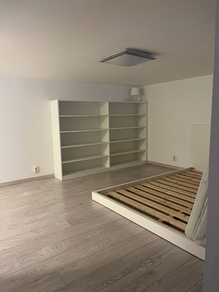 Prodej bytu 2+kk 80 m², U Mlýnského kanálu, Praha, Praha Prodej bytu 2+kk 80 m², U Mlýnského kanálu, Praha, Praha