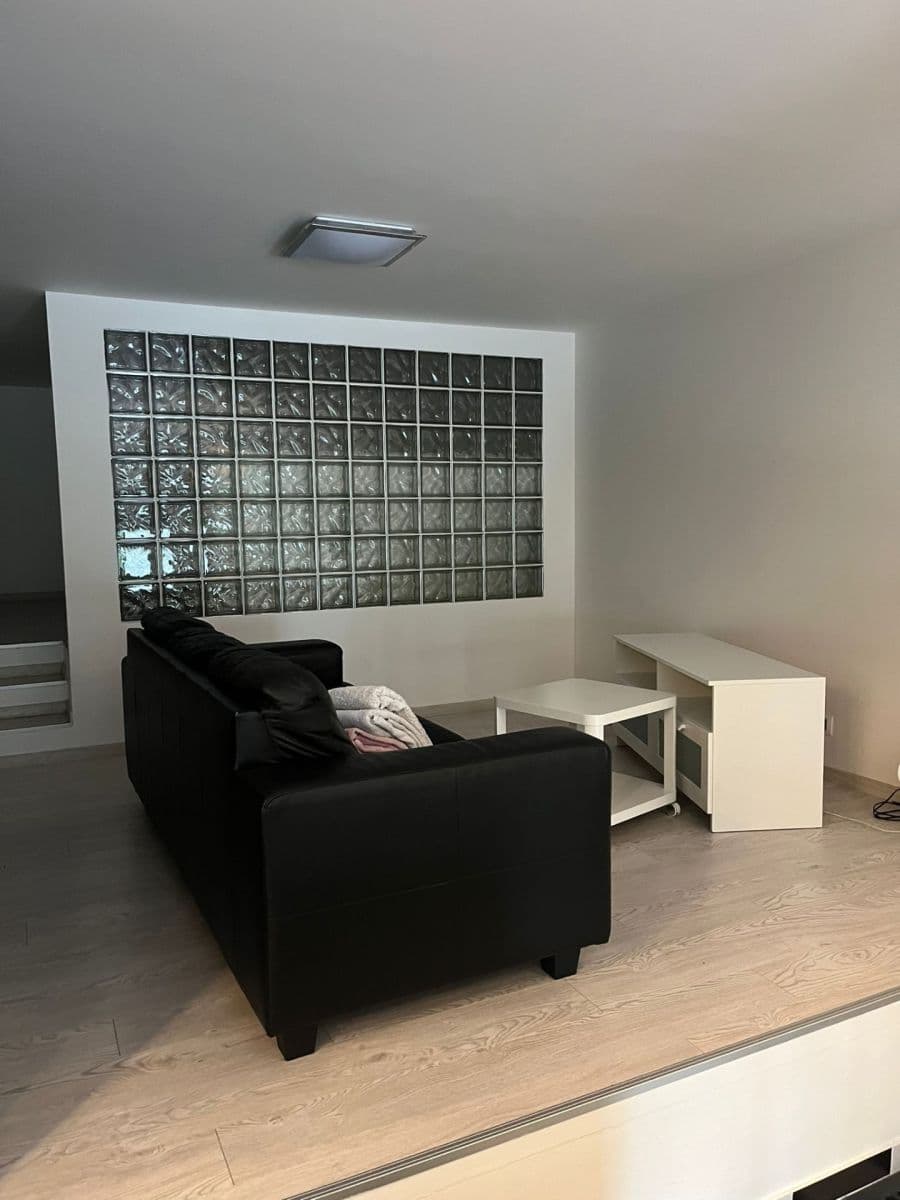 Prodej bytu 2+kk 80 m², U Mlýnského kanálu, Praha, Praha Prodej bytu 2+kk 80 m², U Mlýnského kanálu, Praha, Praha