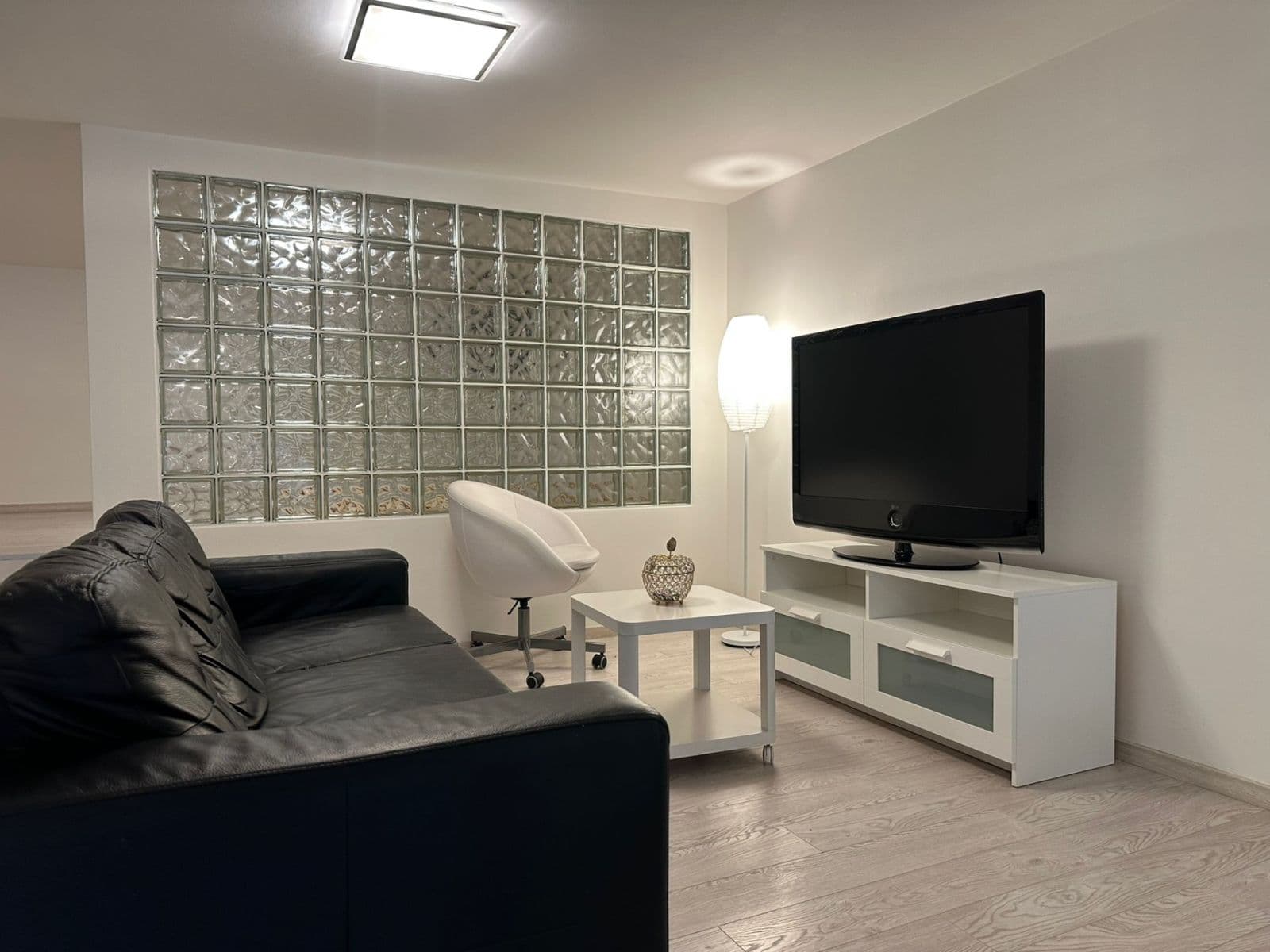 Prodej bytu 2+kk 80 m², U Mlýnského kanálu, Praha, Praha Prodej bytu 2+kk 80 m², U Mlýnského kanálu, Praha, Praha