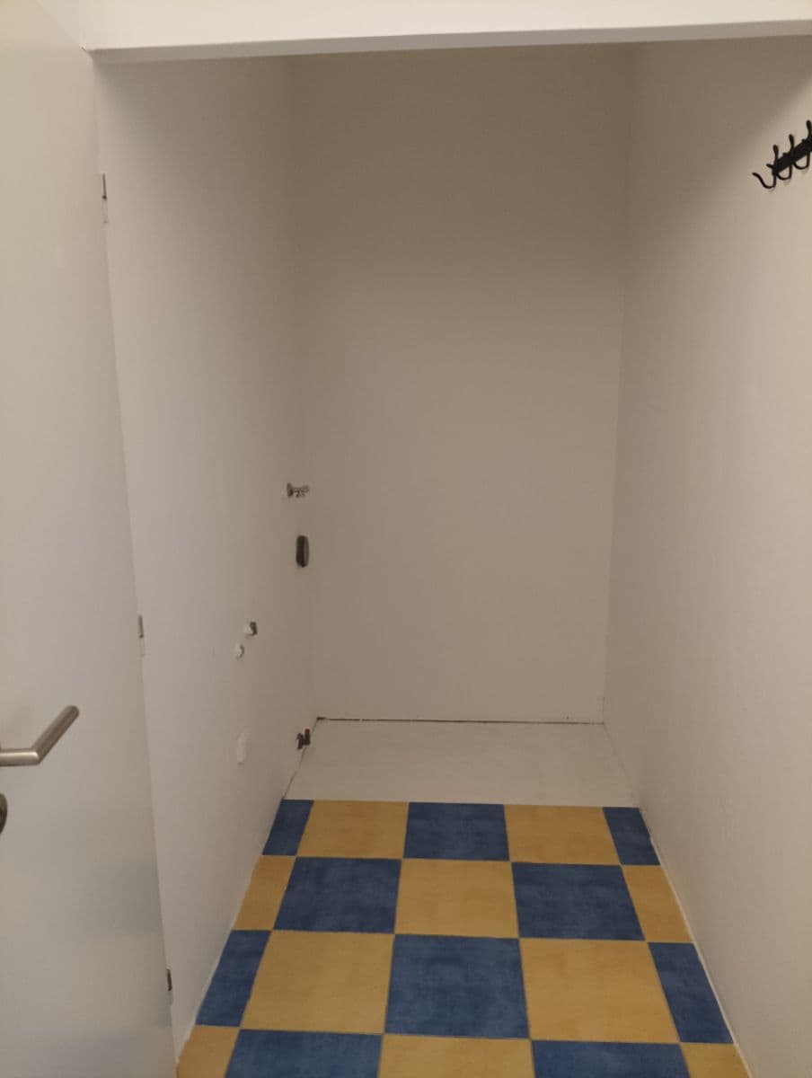 Pronájem bytu 1+1 30 m², Květnového vítězství, Praha, Praha Pronájem bytu 1+1 30 m², Květnového vítězství, Praha, Praha