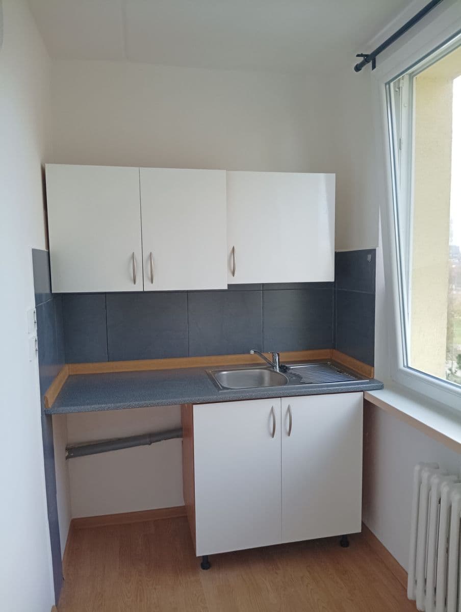 Pronájem bytu 1+1 30 m², Květnového vítězství, Praha, Praha Pronájem bytu 1+1 30 m², Květnového vítězství, Praha, Praha