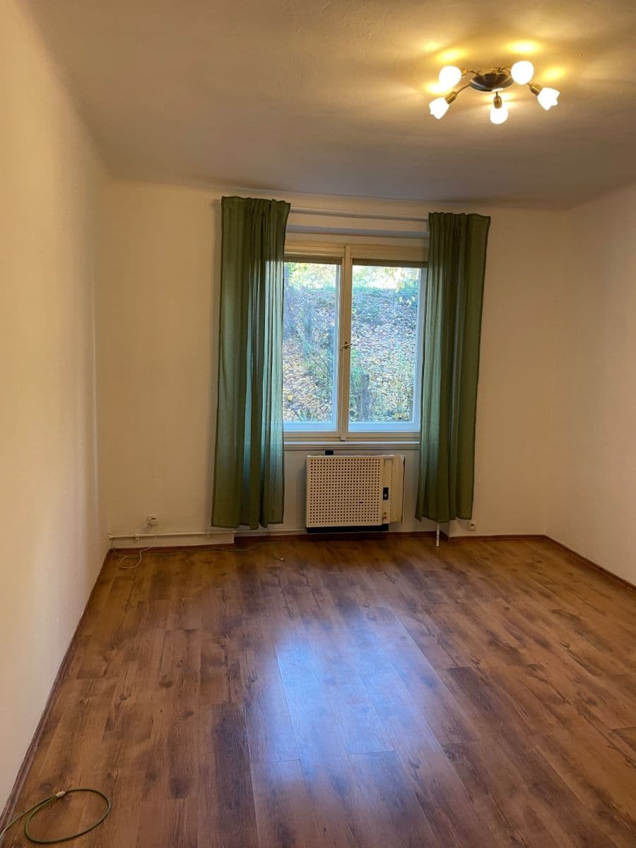 Pronájem bytu 2+kk 55 m², Šrobárova, Praha, Praha Pronájem bytu 2+kk 55 m², Šrobárova, Praha, Praha