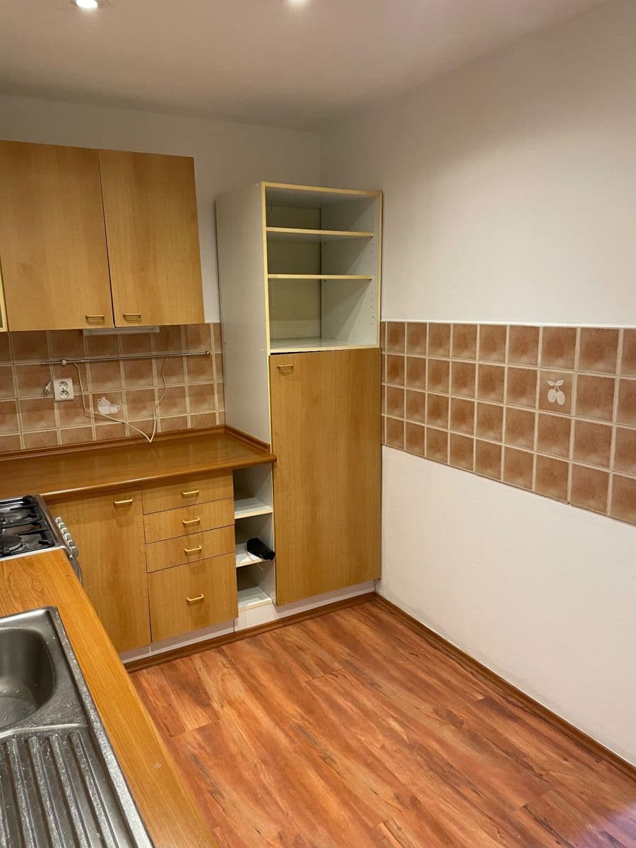 Pronájem bytu 2+kk 55 m², Šrobárova, Praha, Praha Pronájem bytu 2+kk 55 m², Šrobárova, Praha, Praha
