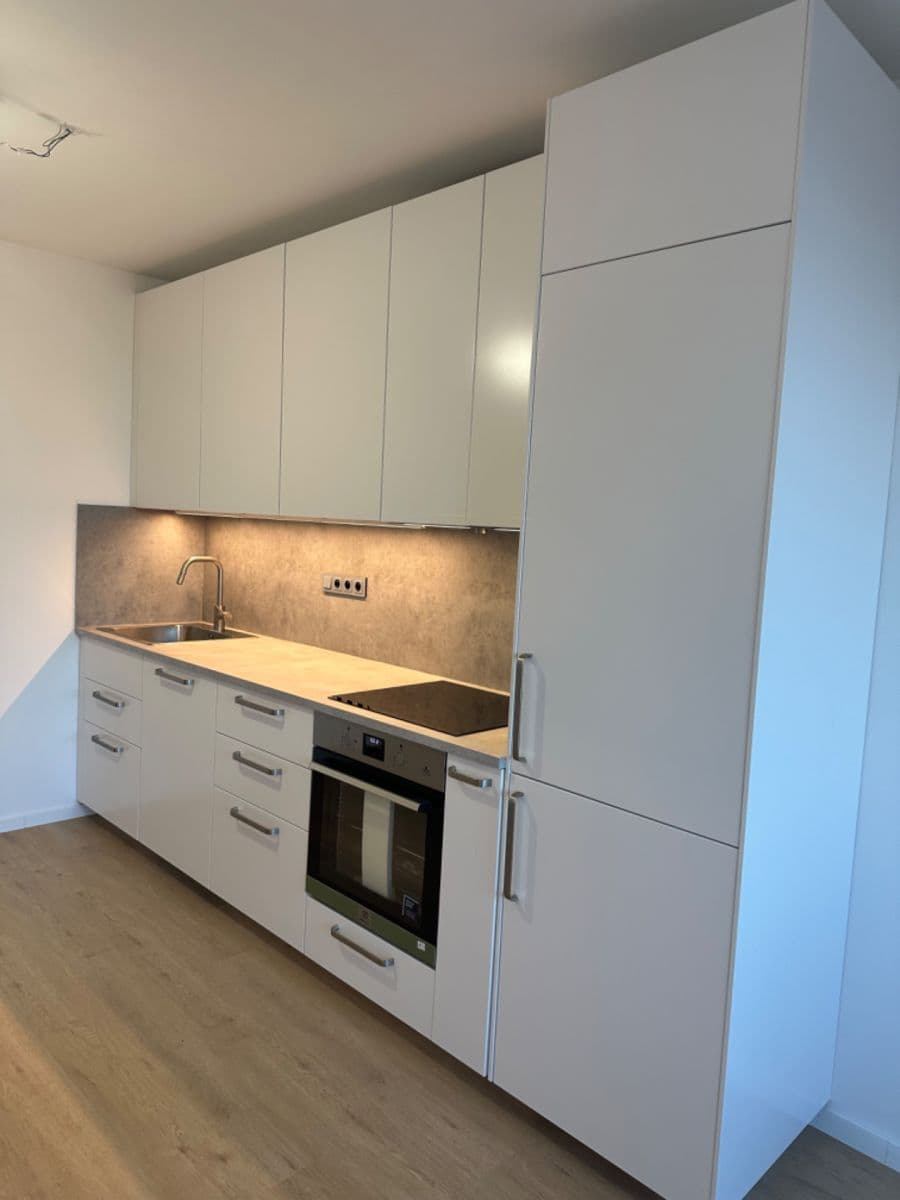 Prodej bytu 4+kk 72 m², Pomořanská, Praha, Praha Prodej bytu 4+kk 72 m², Pomořanská, Praha, Praha