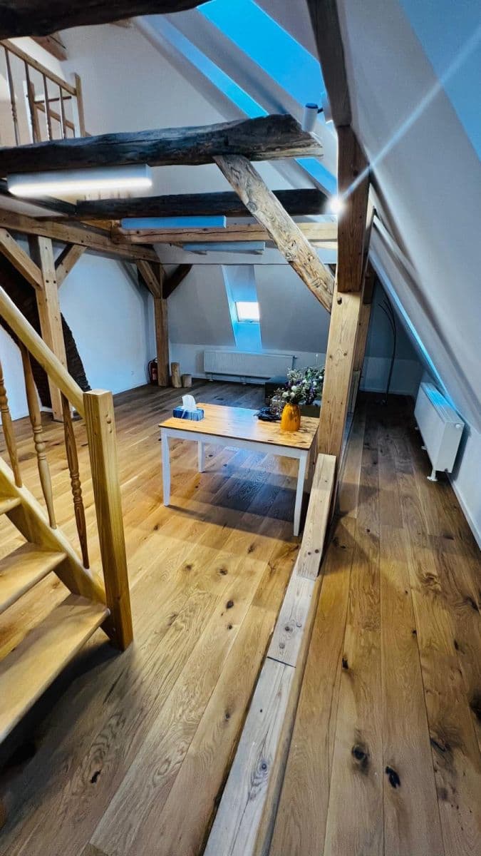 Pronájem bytu 3+kk 118 m², Soukenická, Slaný, Středočeský kraj Pronájem bytu 3+kk 118 m², Soukenická, Slaný, Středočeský kraj