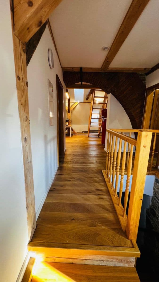 Pronájem bytu 3+kk 118 m², Soukenická, Slaný, Středočeský kraj Pronájem bytu 3+kk 118 m², Soukenická, Slaný, Středočeský kraj