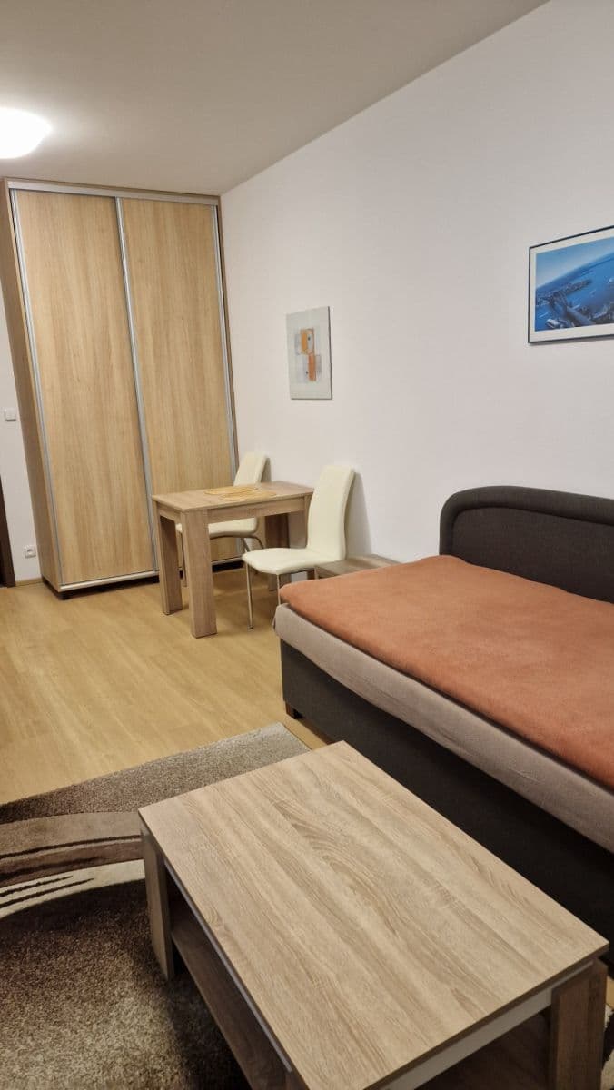 Prodej bytu 1+kk 30 m², Makedonská, Praha, Praha Prodej bytu 1+kk 30 m², Makedonská, Praha, Praha