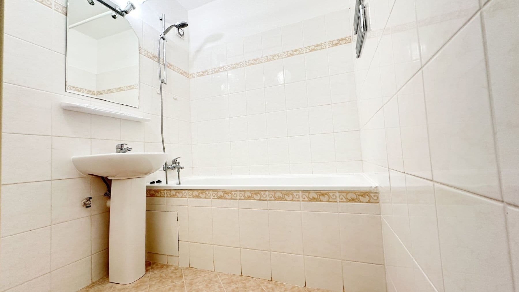 Pronájem bytu 3+kk 65 m², Hrudičkova, Praha, Praha Pronájem bytu 3+kk 65 m², Hrudičkova, Praha, Praha