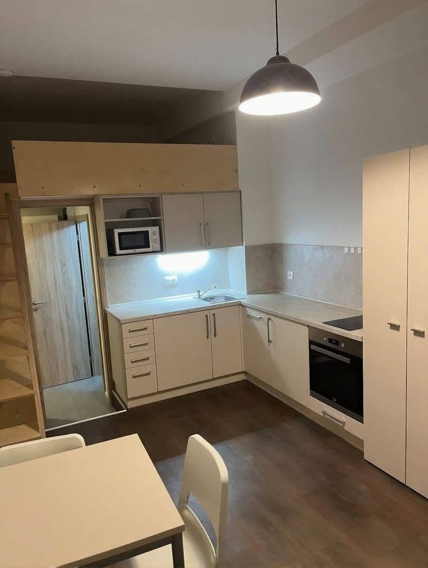 Pronájem bytu 1+kk 31 m², Silurská, Praha, Praha Pronájem bytu 1+kk 31 m², Silurská, Praha, Praha