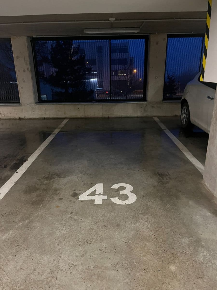 Prodej garáže 14 m², Markůvky, Brno, Jihomoravský kraj Prodej garáže 14 m², Markůvky, Brno, Jihomoravský kraj