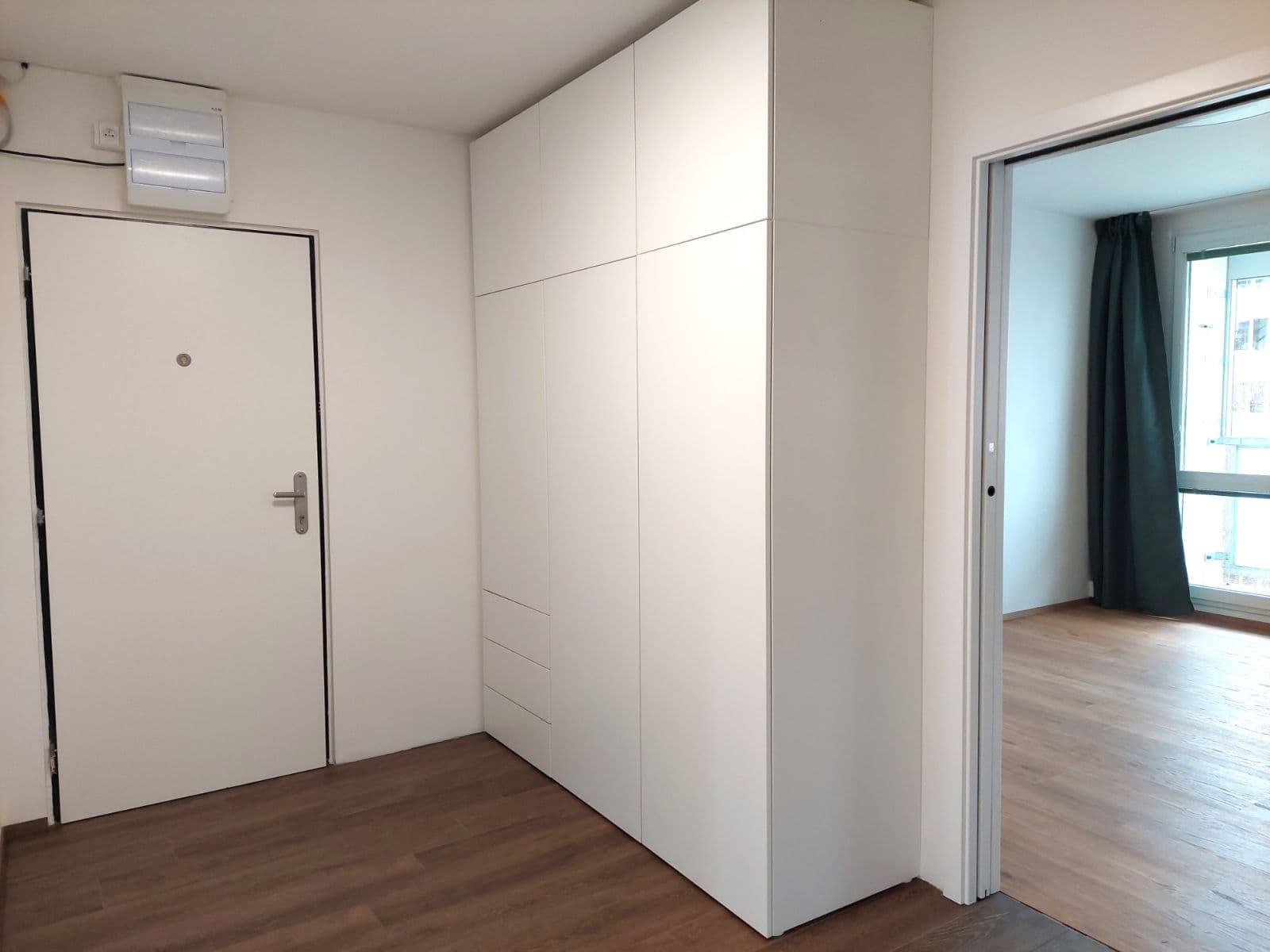 Pronájem bytu 3+kk 56 m², Kaplická, Praha, Praha Pronájem bytu 3+kk 56 m², Kaplická, Praha, Praha