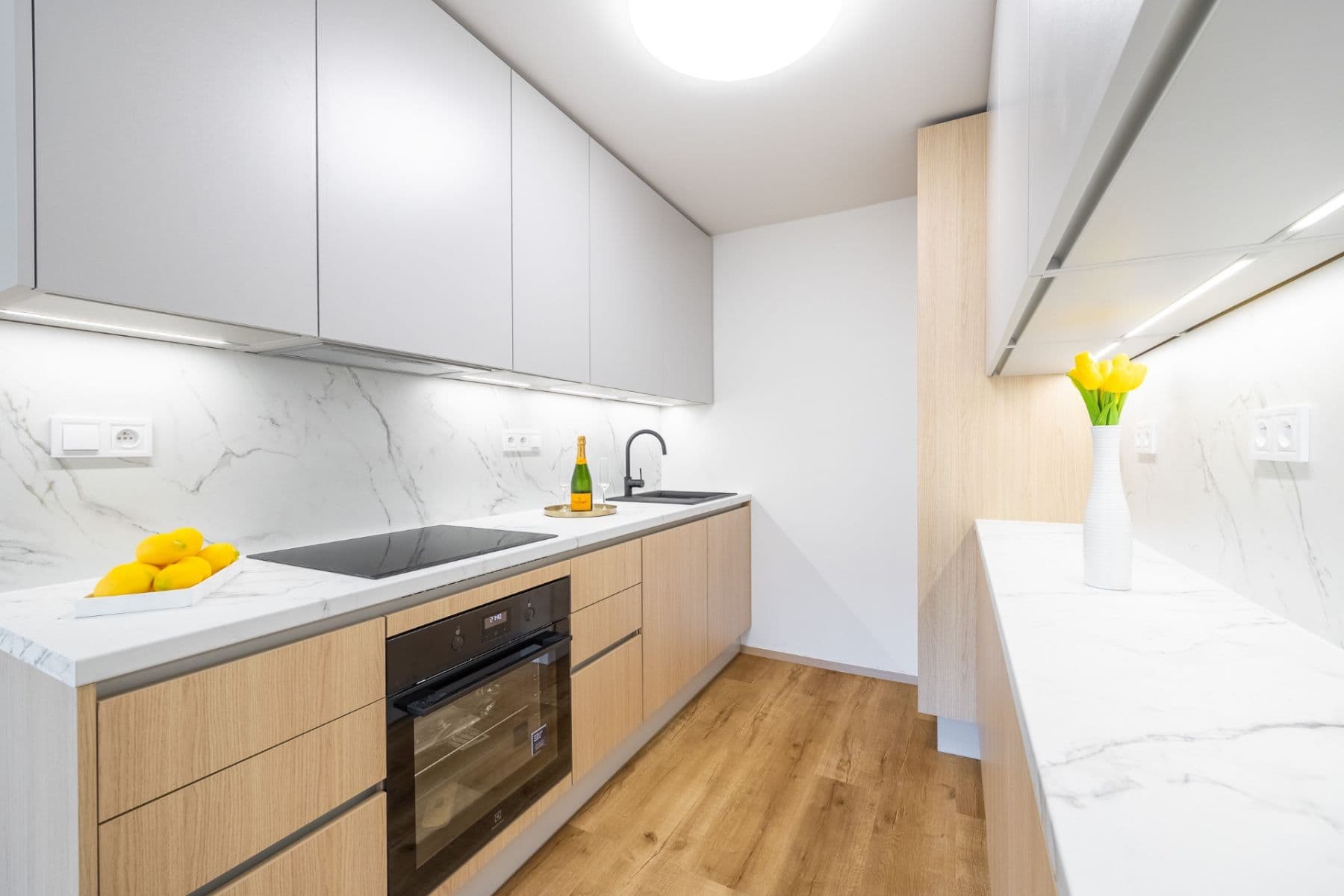Prodej bytu 3+kk 64 m², Machkova, Praha, Praha Prodej bytu 3+kk 64 m², Machkova, Praha, Praha