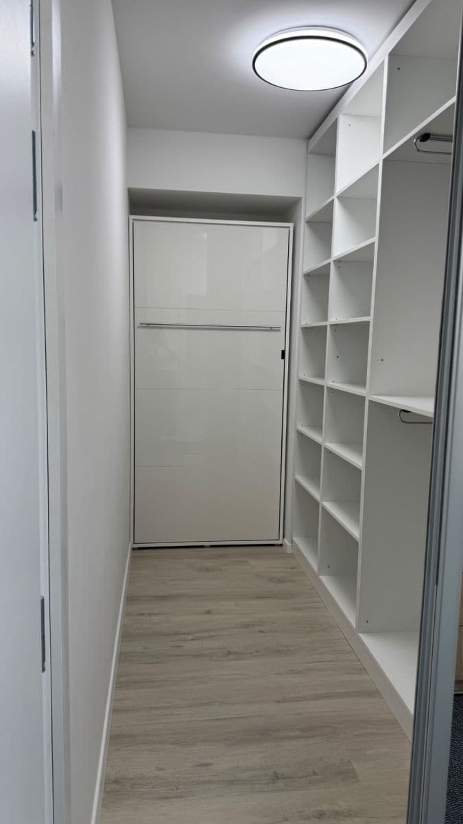 Prodej bytu 2+1 58 m², Hraničná, Ružinov, Bratislavský kraj Prodej bytu 2+1 58 m², Hraničná, Ružinov, Bratislavský kraj