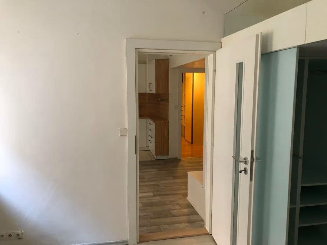 Prodej bytu 2+kk 50 m², Bubenská, Praha, Praha Prodej bytu 2+kk 50 m², Bubenská, Praha, Praha