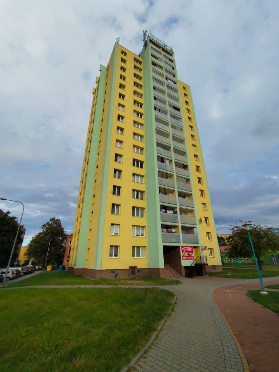 Pronájem bytu 1+kk 32 m², Sládkova, Ostrava, Moravskoslezský kraj Pronájem bytu 1+kk 32 m², Sládkova, Ostrava, Moravskoslezský kraj