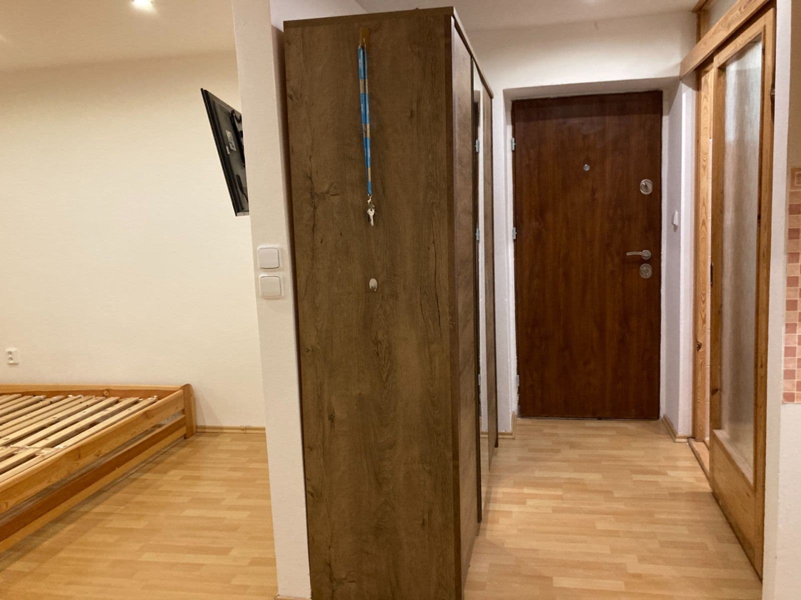 Pronájem bytu 1+kk 30 m², Sevastopolská, Kladno, Středočeský kraj Pronájem bytu 1+kk 30 m², Sevastopolská, Kladno, Středočeský kraj