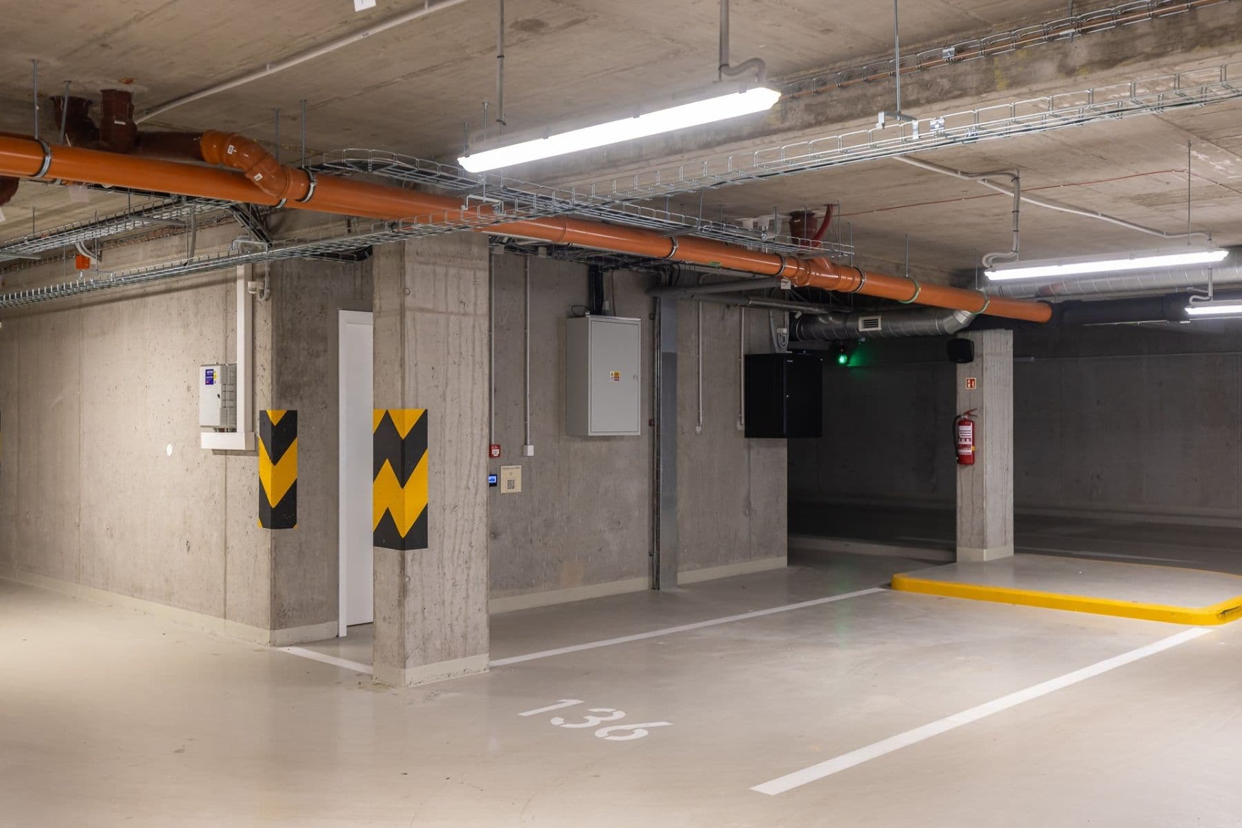 Pronájem bytu 1+kk 36 m², Českobrodská, Praha, Praha Pronájem bytu 1+kk 36 m², Českobrodská, Praha, Praha