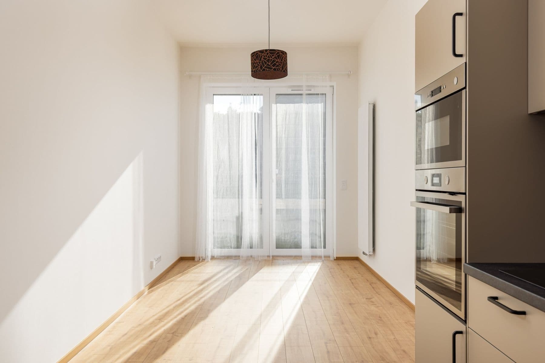 Pronájem bytu 1+kk 36 m², Českobrodská, Praha, Praha Pronájem bytu 1+kk 36 m², Českobrodská, Praha, Praha