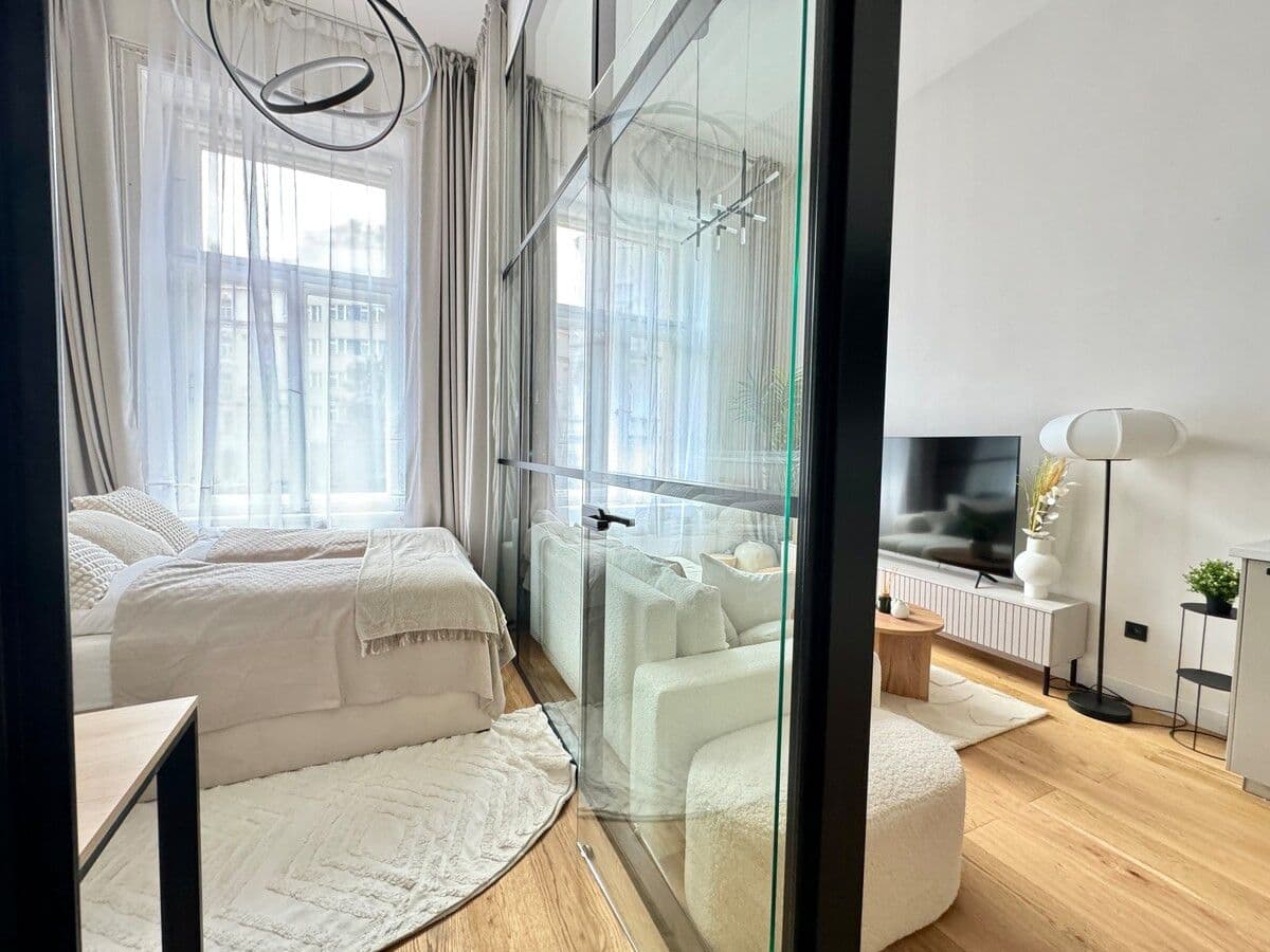 Pronájem bytu 50 m², Křemencova, Praha, Praha Pronájem bytu 50 m², Křemencova, Praha, Praha