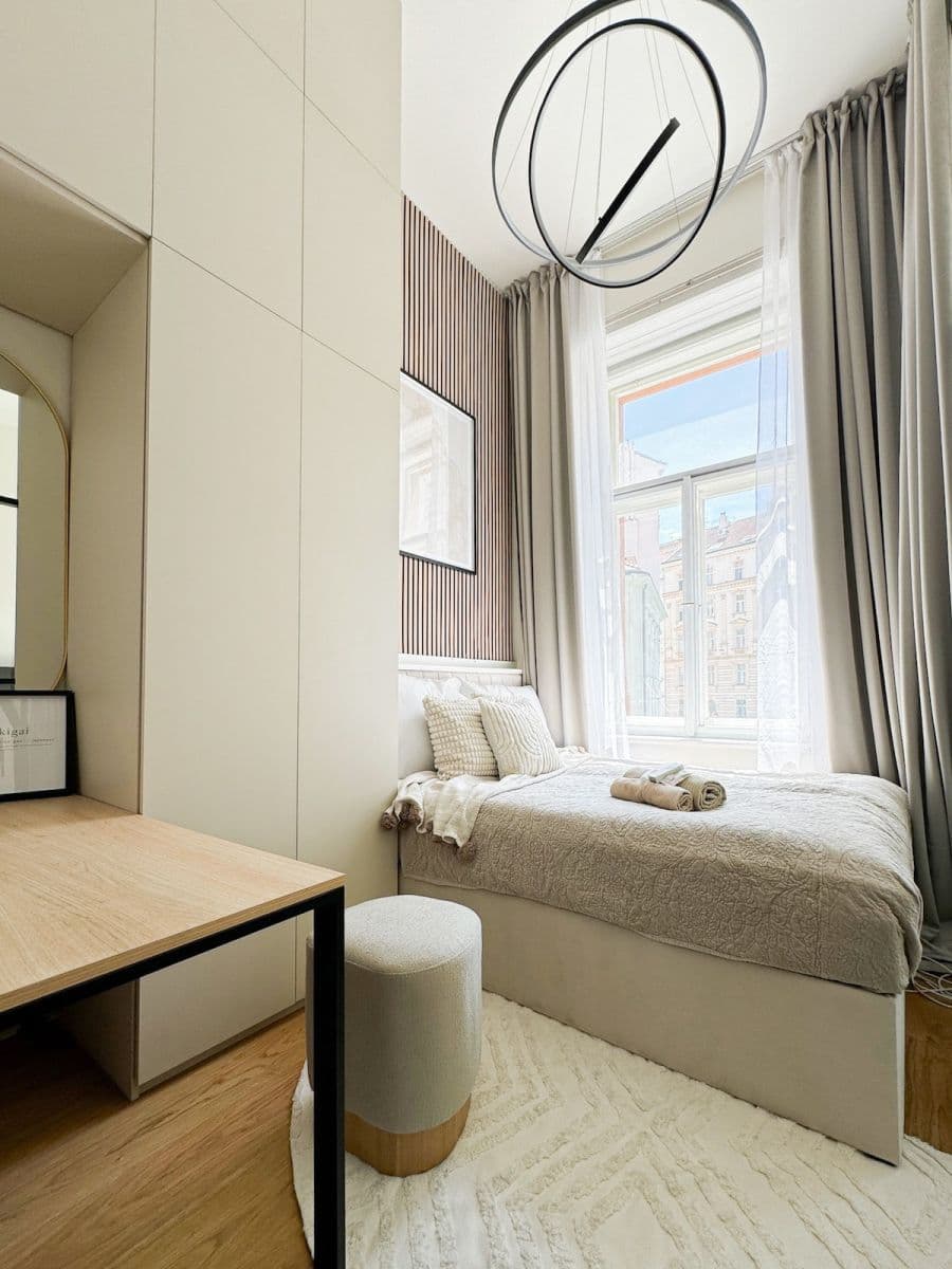 Pronájem bytu 50 m², Křemencova, Praha, Praha Pronájem bytu 50 m², Křemencova, Praha, Praha