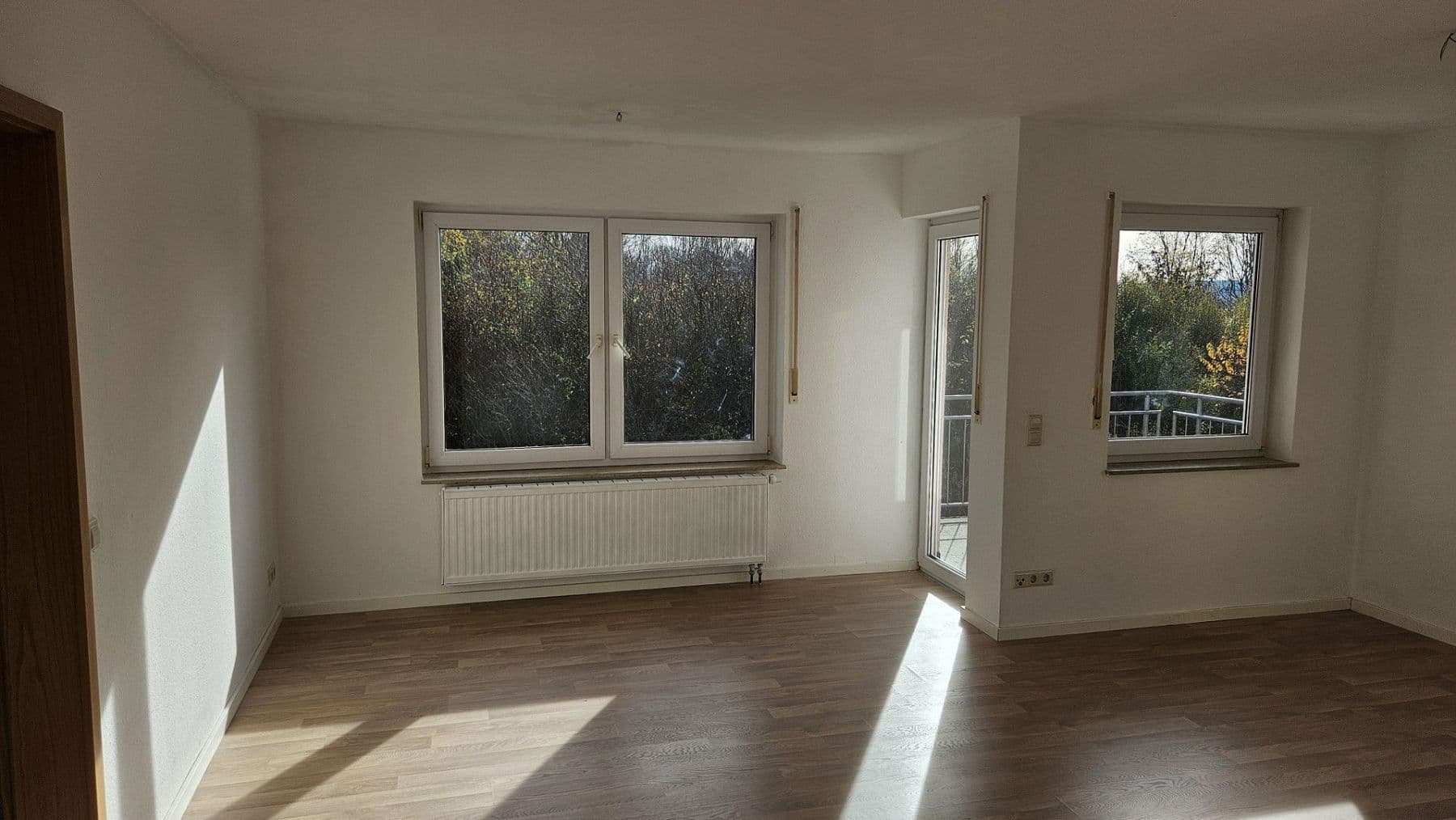 Pronájem bytu 3+1 76 m², Stauffenbergring 28, Ellwangen (Jagst), Bádensko-Württembersko Pronájem bytu 3+1 76 m², Stauffenbergring 28, Ellwangen (Jagst), Bádensko-Württembersko