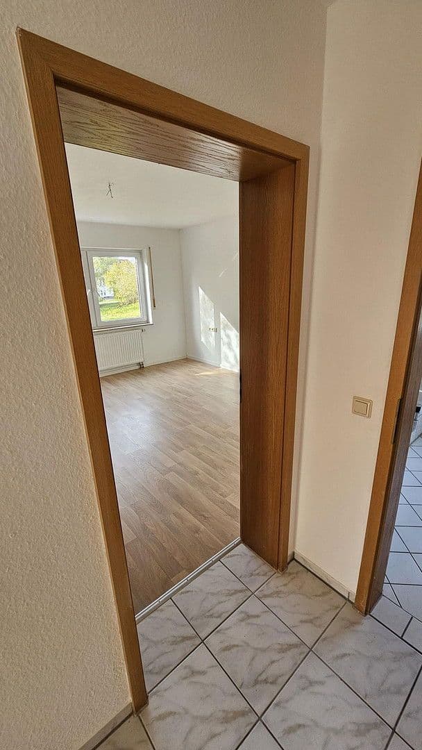 Pronájem bytu 3+1 76 m², Stauffenbergring 28, Ellwangen (Jagst), Bádensko-Württembersko Pronájem bytu 3+1 76 m², Stauffenbergring 28, Ellwangen (Jagst), Bádensko-Württembersko