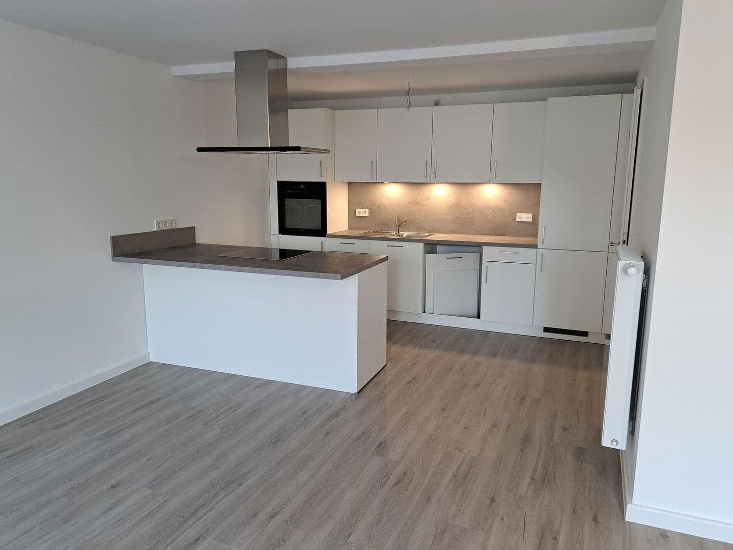 Pronájem bytu 2+1 78 m², Schützenstraße 5, Bad Oldesloe, Šlesvicko-Holštýnsko Pronájem bytu 2+1 78 m², Schützenstraße 5, Bad Oldesloe, Šlesvicko-Holštýnsko